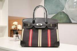 Picture of Hermes Handbags _SKUfw236184450fw